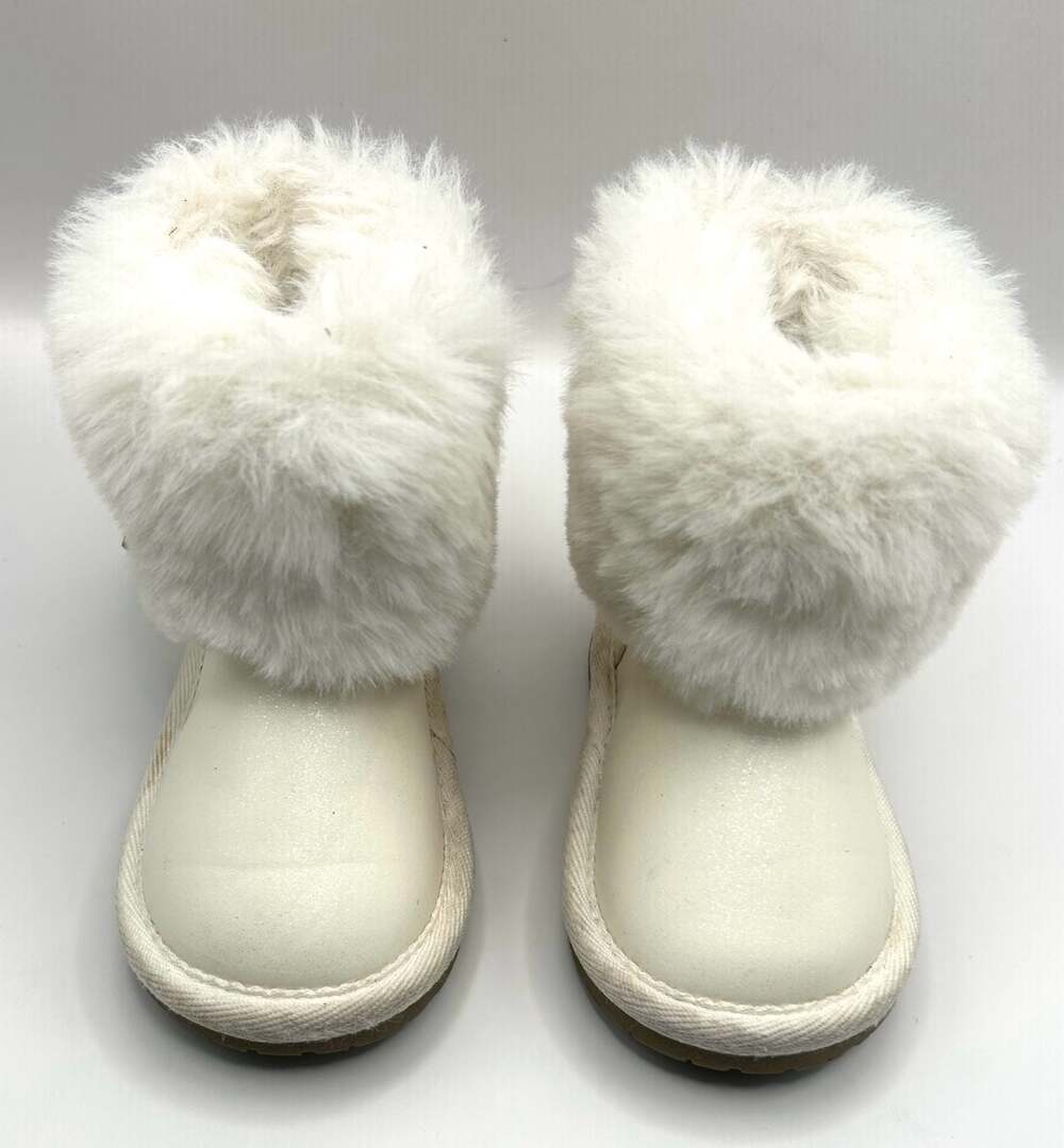 Gymboree Girls Chalet Glitter White Faux Fur Winter Boots Size 5